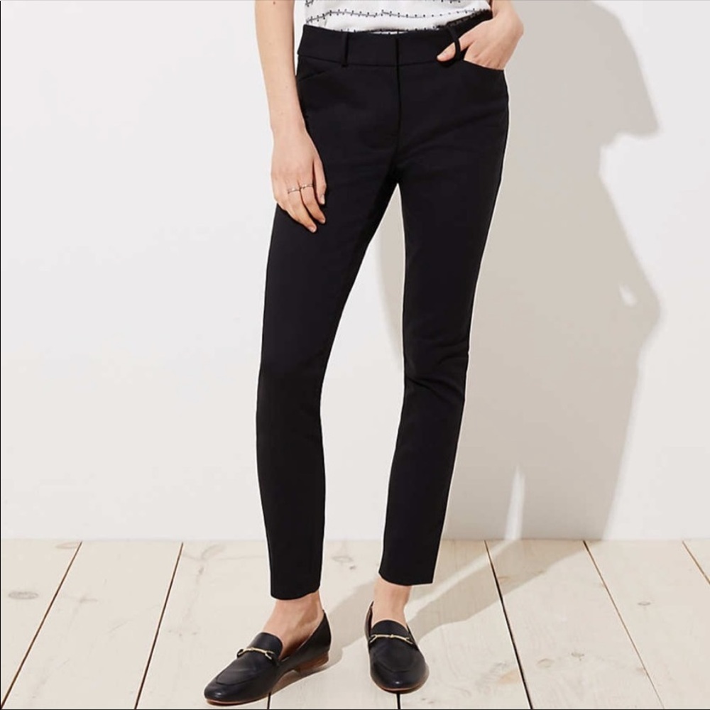 LOFT Marisa Skinny Pant in Black / Size 8